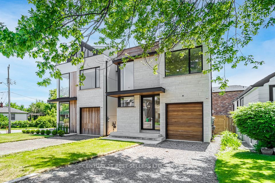 1032 West
