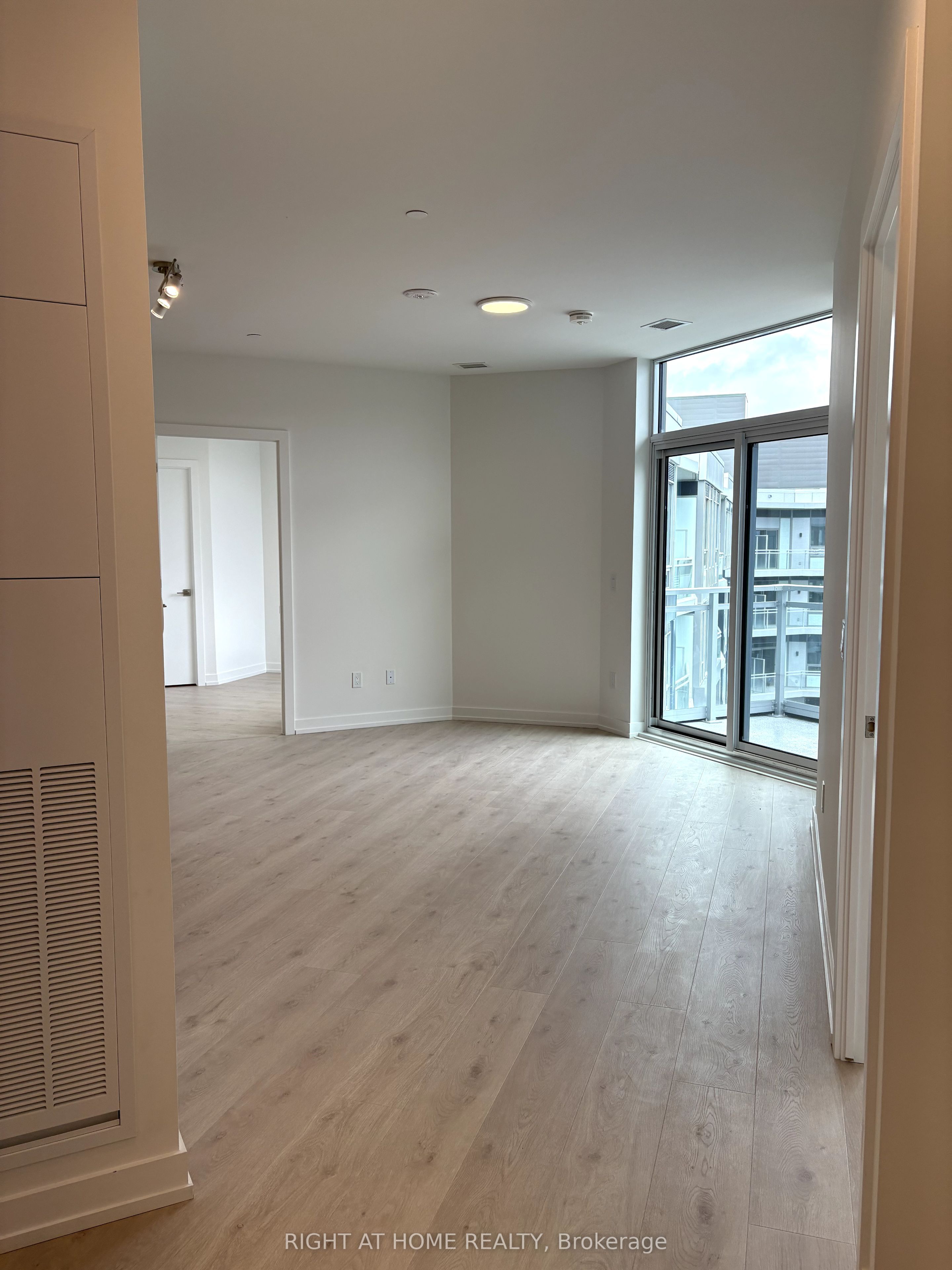 2501 Saw Whet Boulevard S, #648