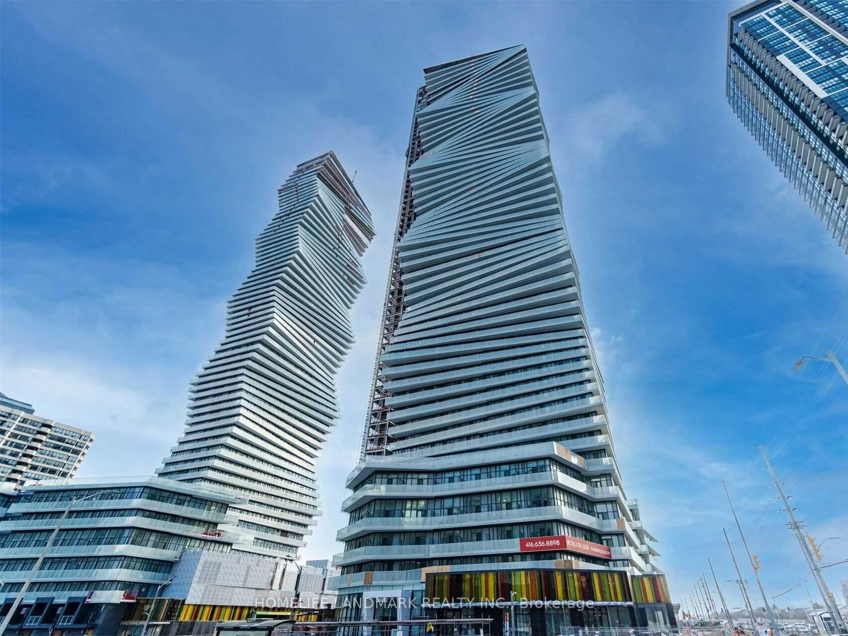 3 Bedrooms Condo at 3900 Confederation, Mississauga For sale