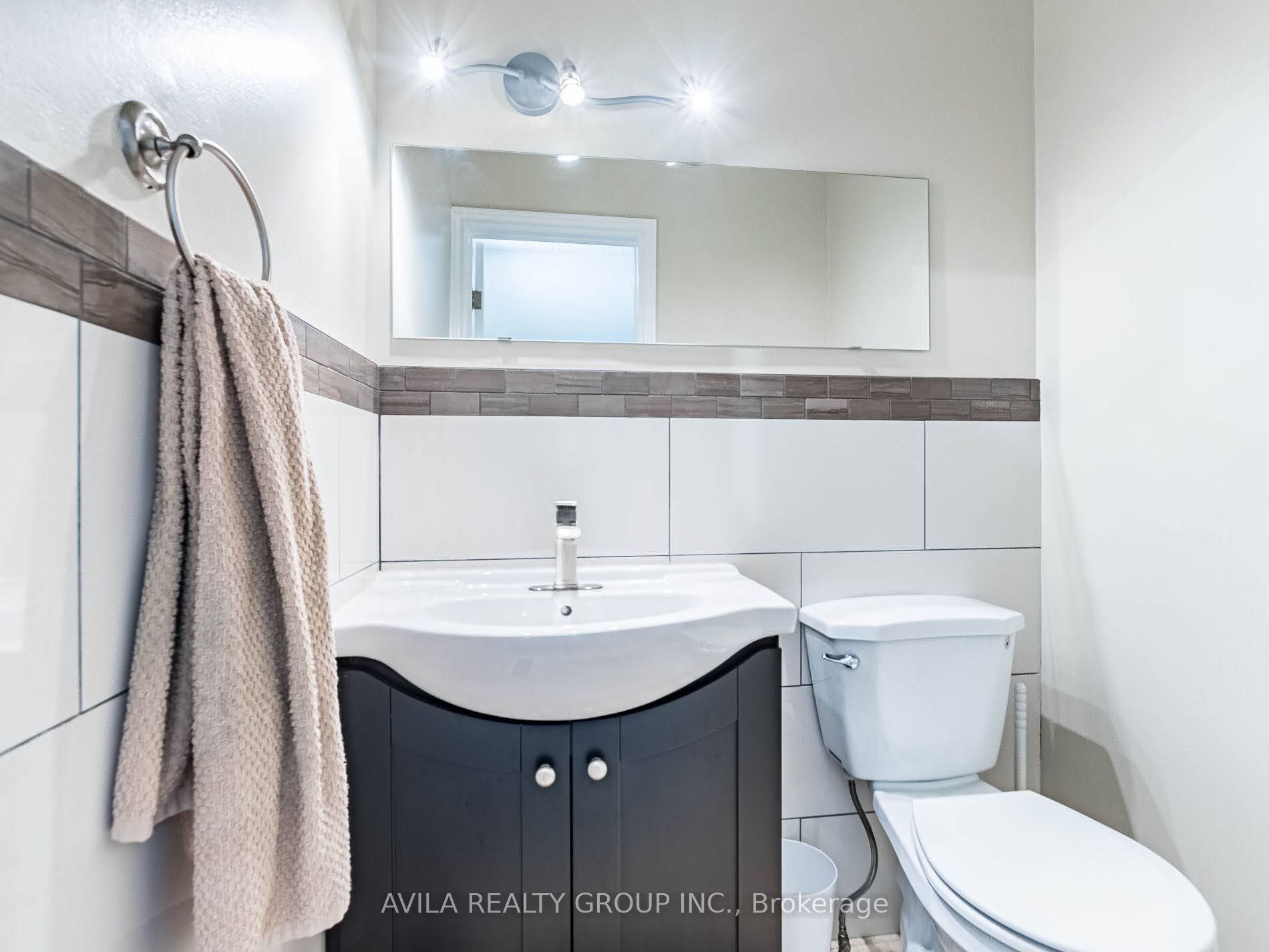 750 Burnhamthorpe Road E, #31