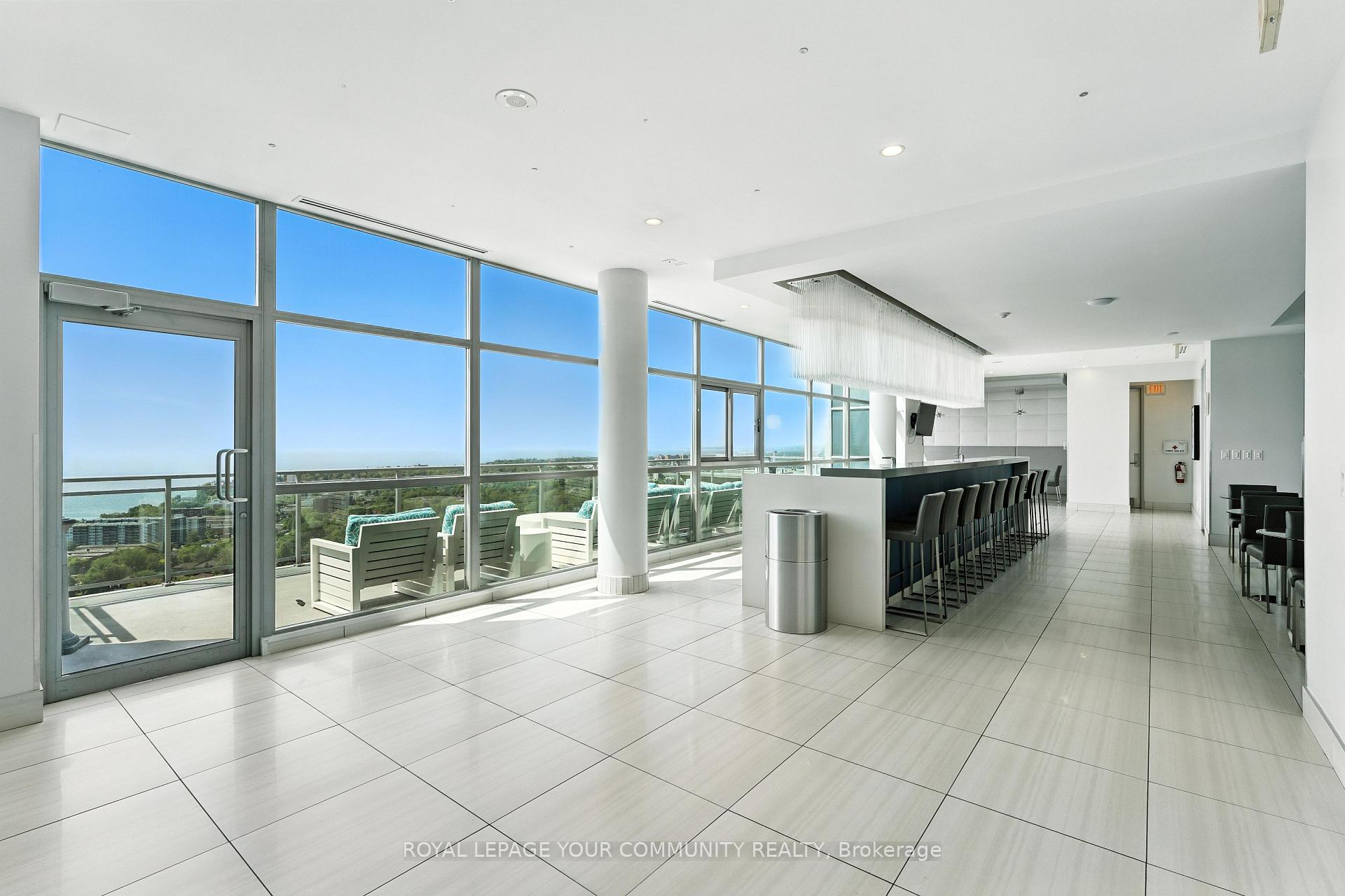 2 Bedrooms Condo at 165 Legion, Toronto For sale