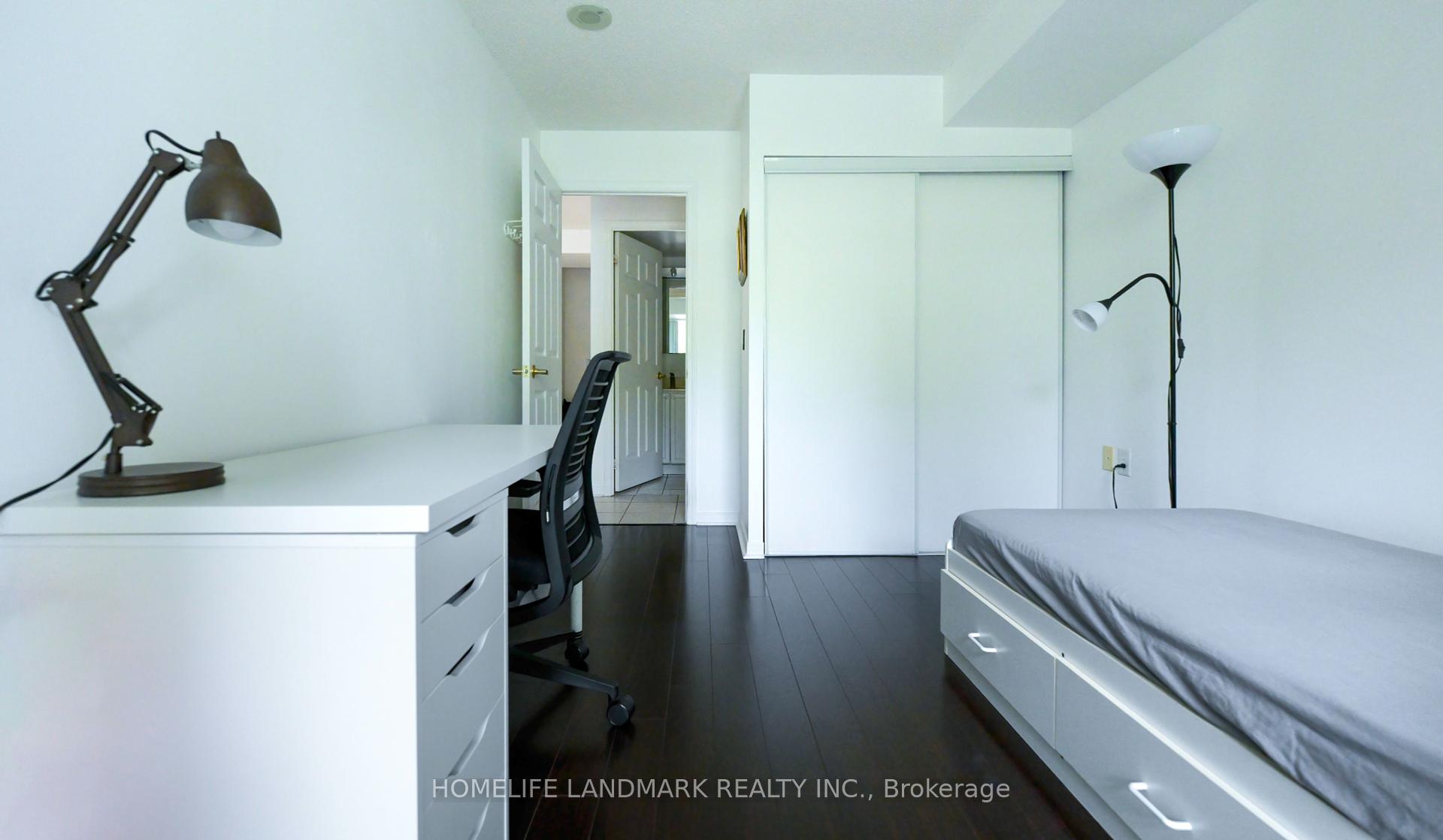 2 Bedrooms Condo at 20 Olive, Toronto For sale