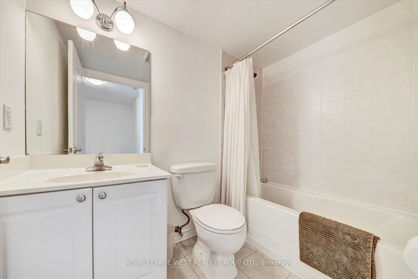 1 Bedroom Condo at 2088 Lawrence, Toronto For sale