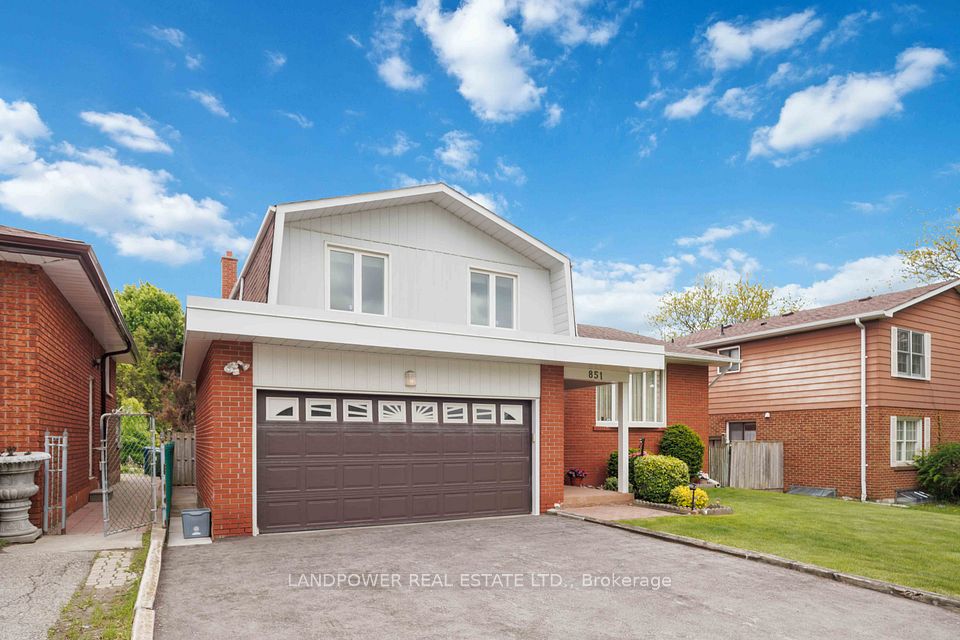 851 Huntingwood