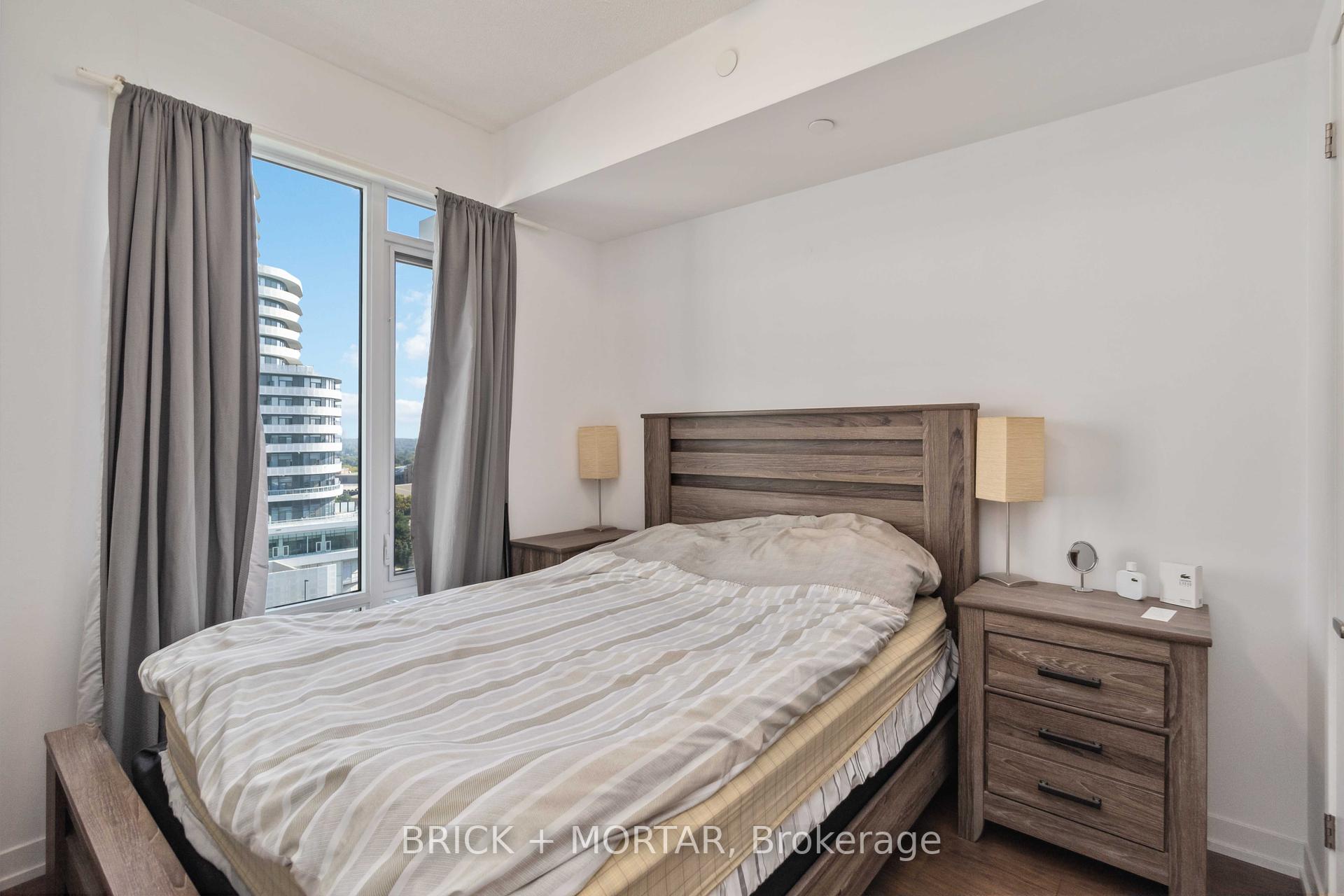1 Bedroom Condo at 2560 Eglinton, Mississauga For sale