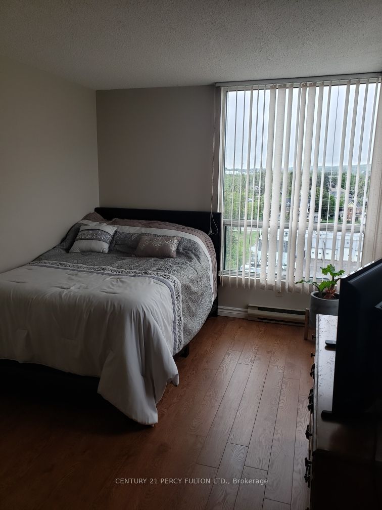 75 Ellen Street, #1004