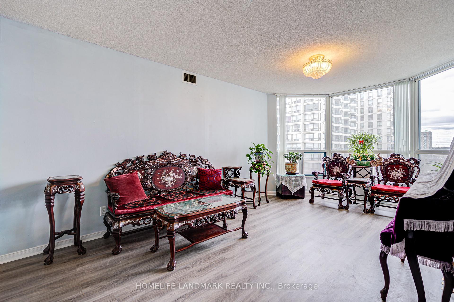3 Bedrooms Condo at 4725 Sheppard, Toronto For sale