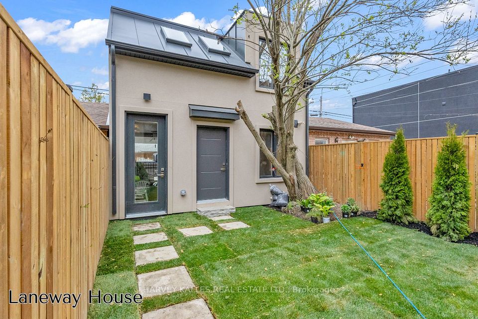 444 Roxton Road