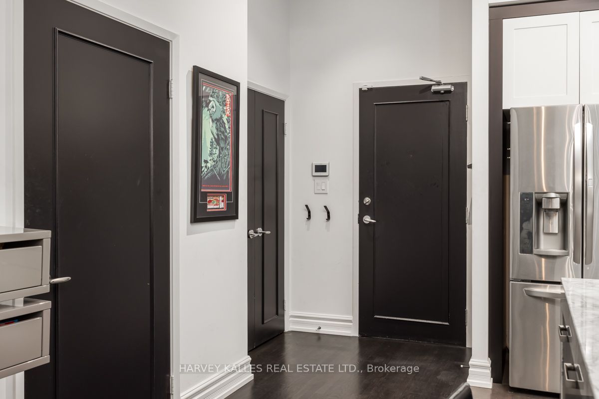 295 Davenport Road 213