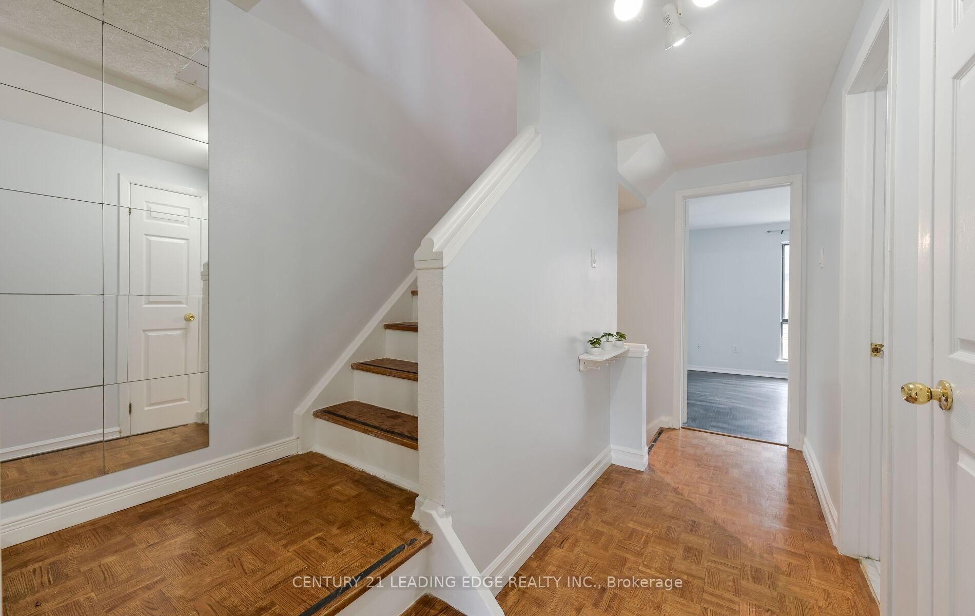 5 Bedrooms Condo at 28 Livingston, Toronto For sale