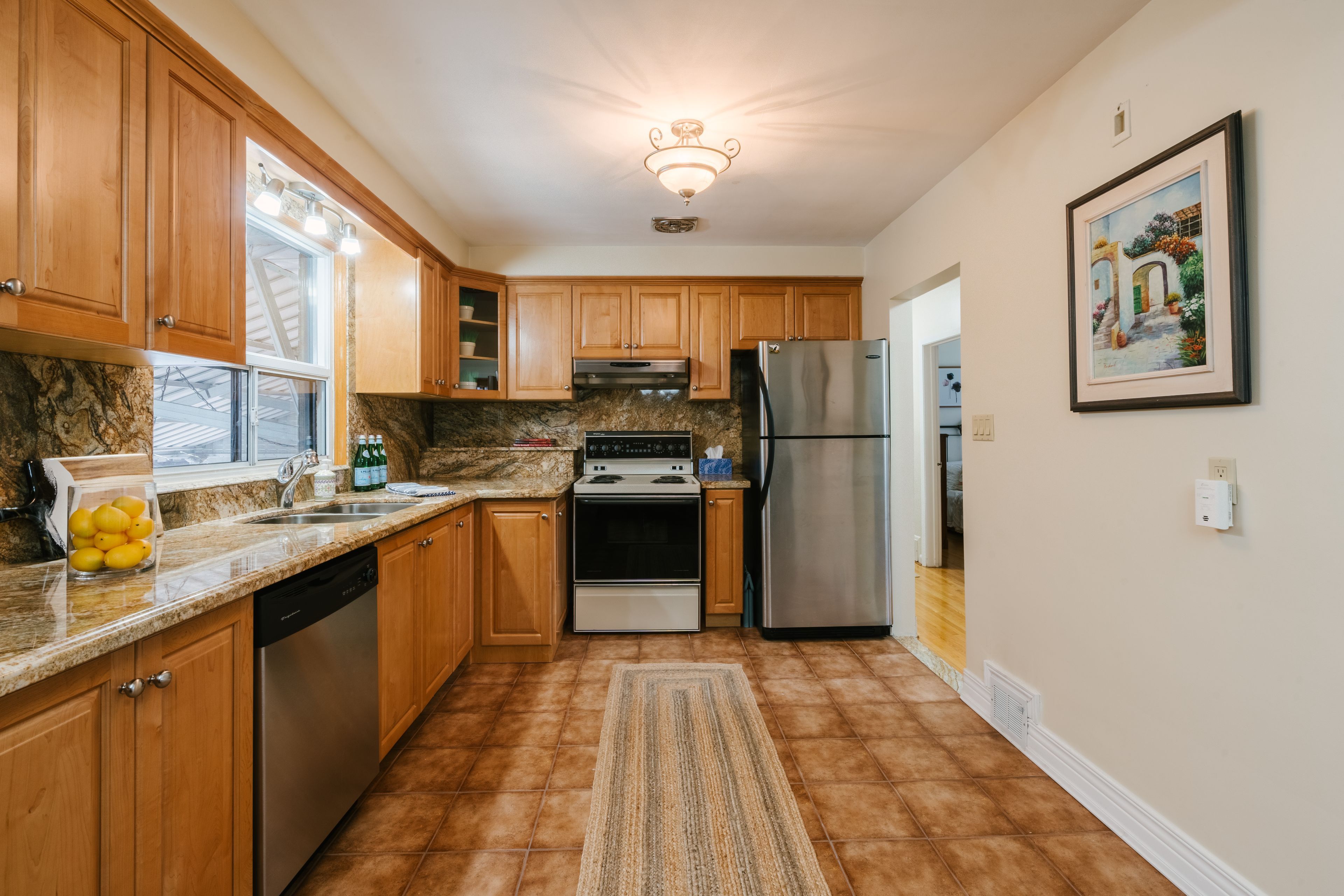 1 Creston Road