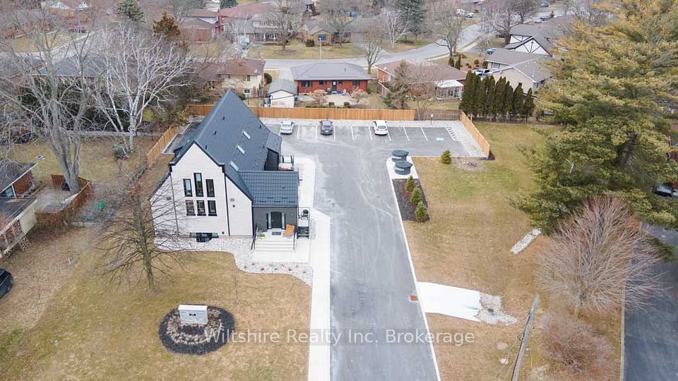14 Glendale Drive