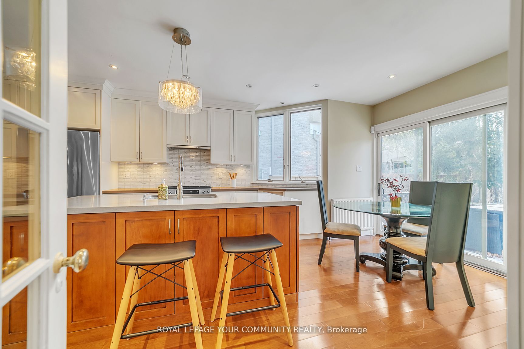 212 Glenayr Road