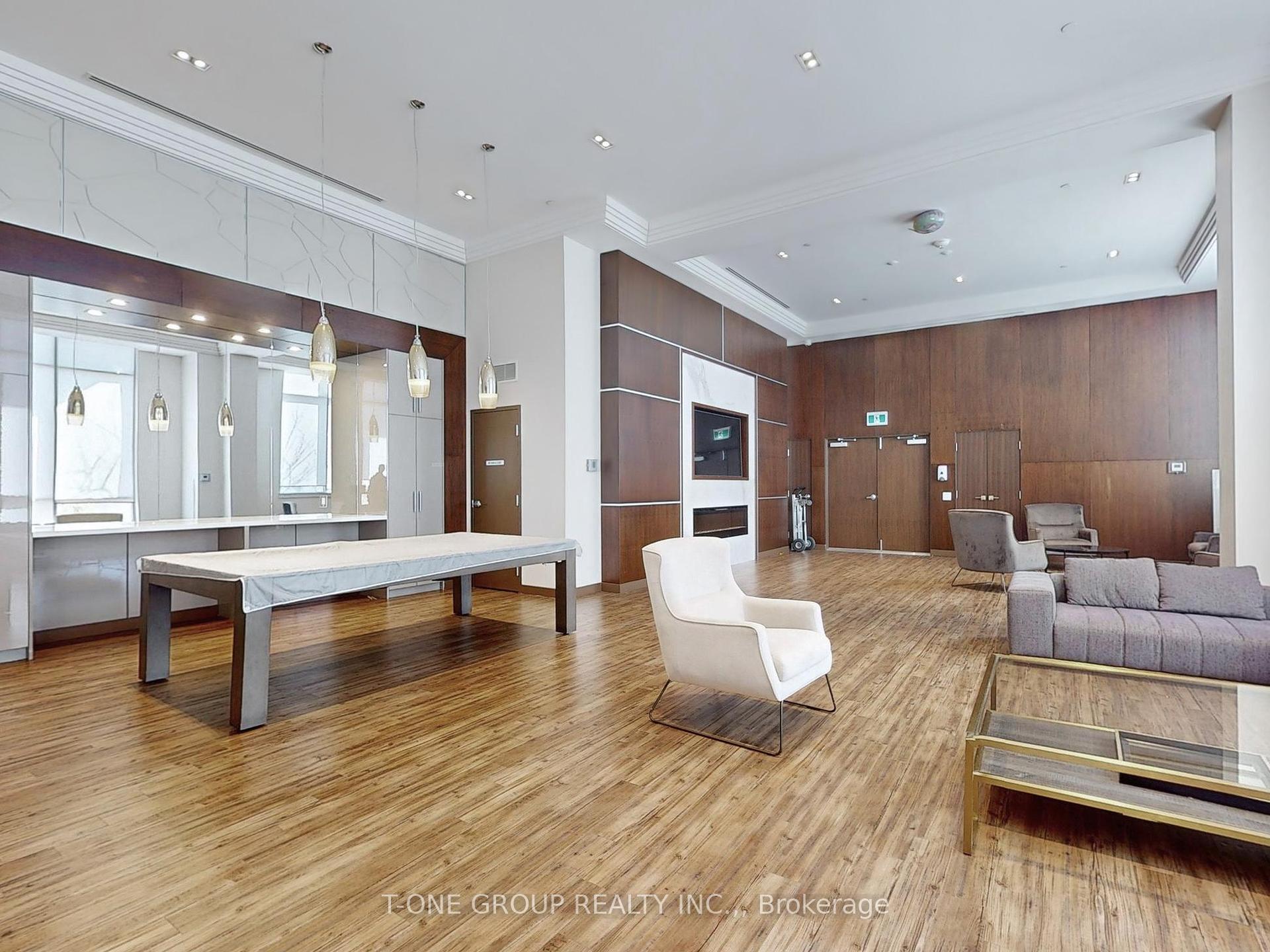 2 Bedrooms Condo at 591 Sheppard, Toronto For sale