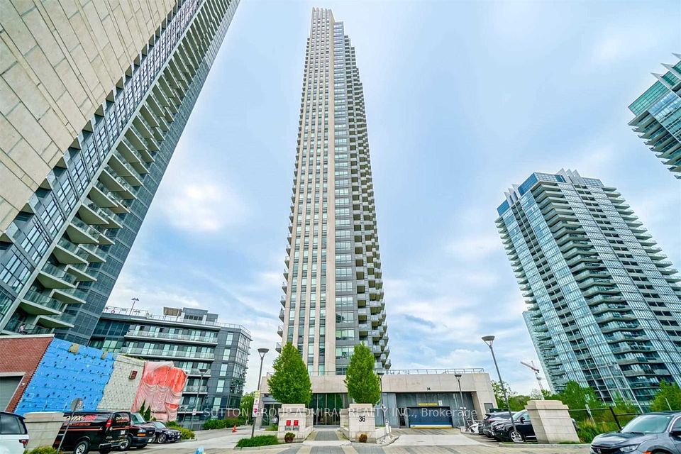 36 Park Lawn