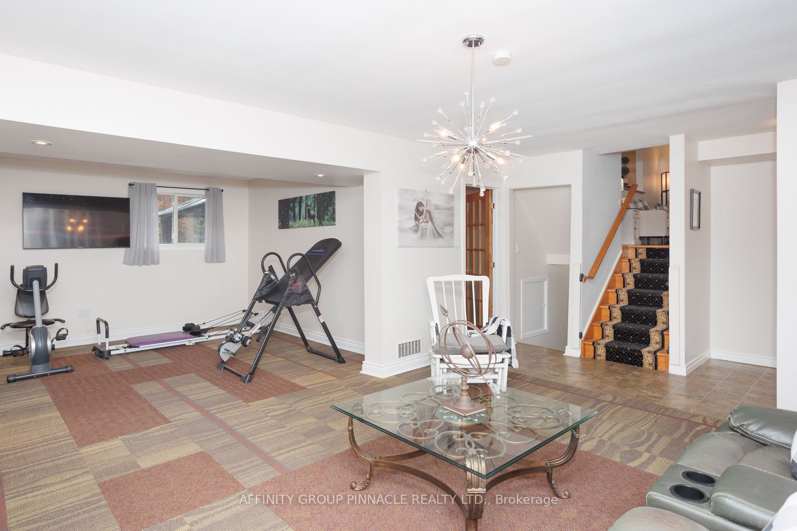 1 Hopkins Road