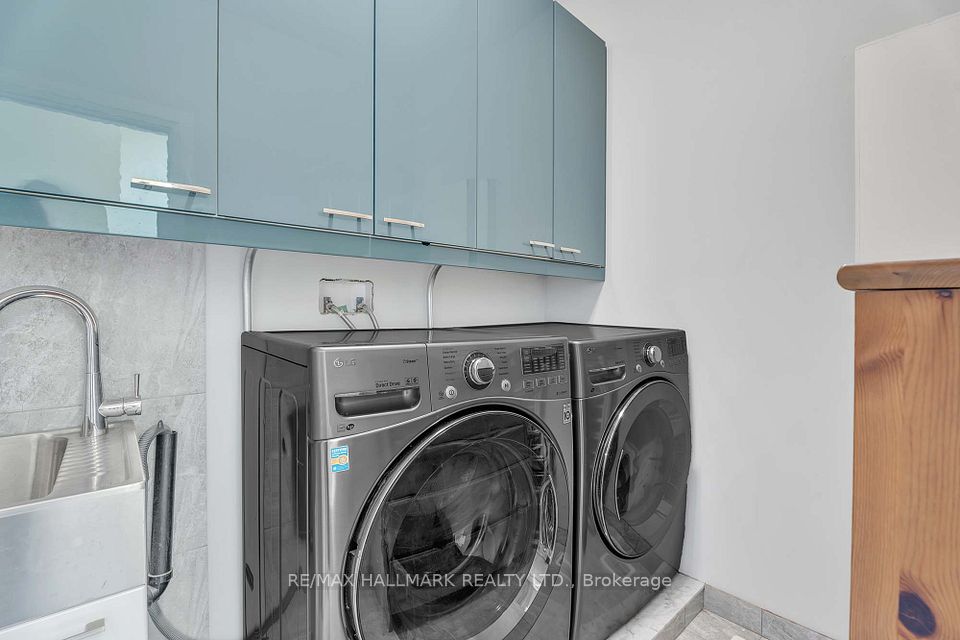 2nd Floor - Laundry Room