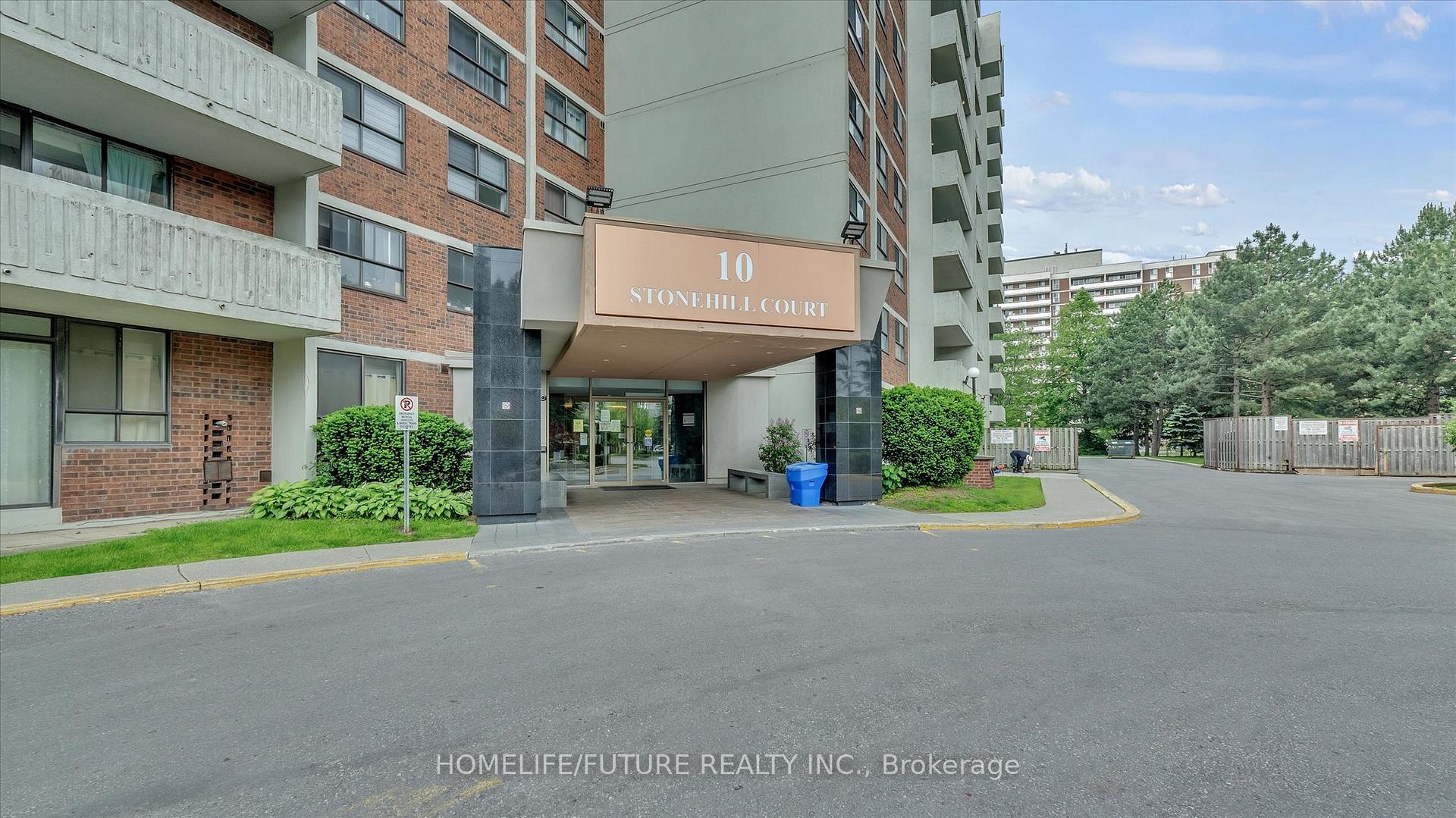 2 Bedrooms Condo at 10 Stonehill, Toronto For sale