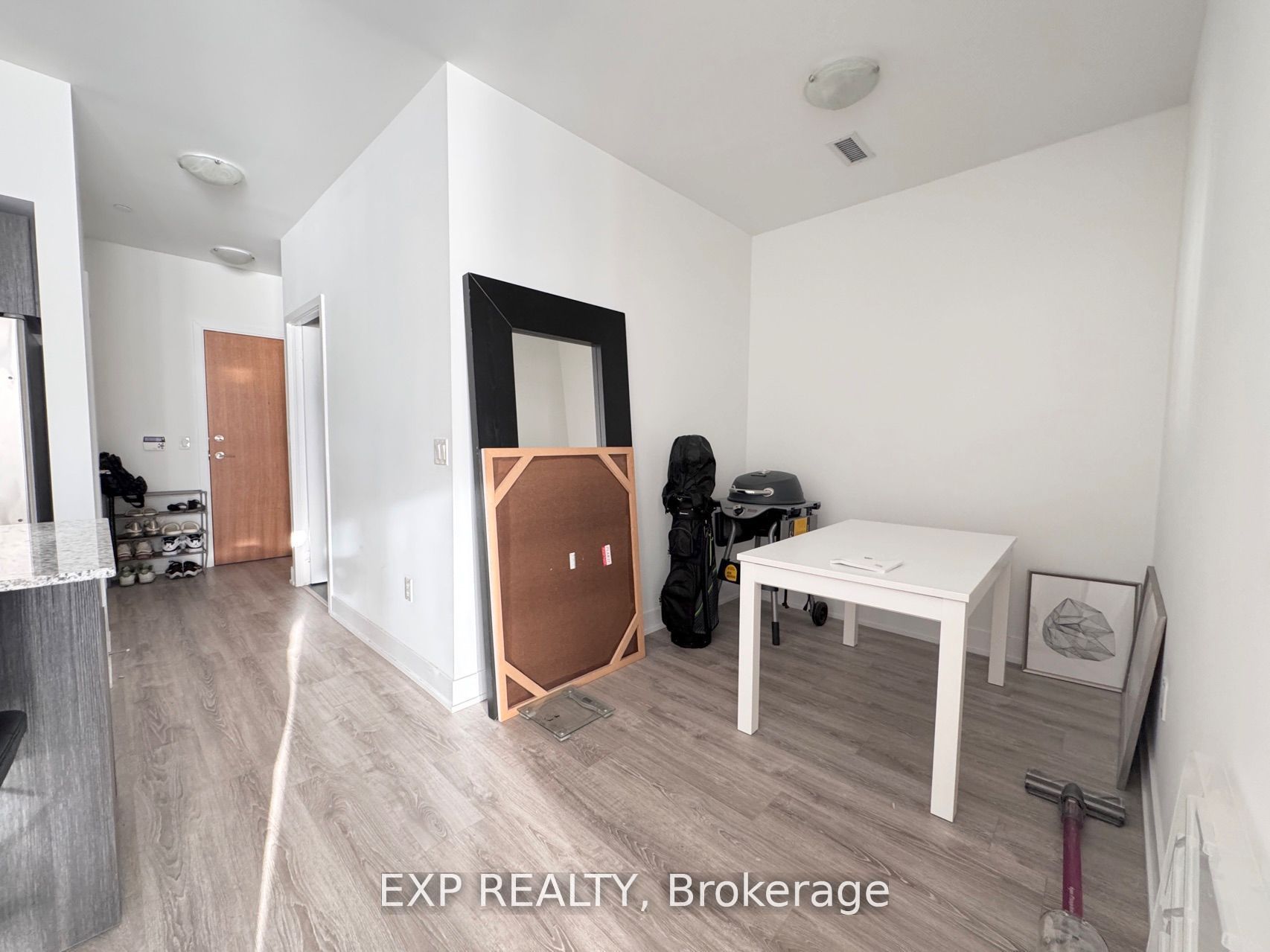 20 Shore Breeze Drive, #2808