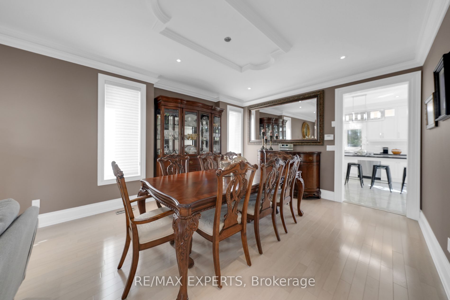 91 Hunterwood Chase