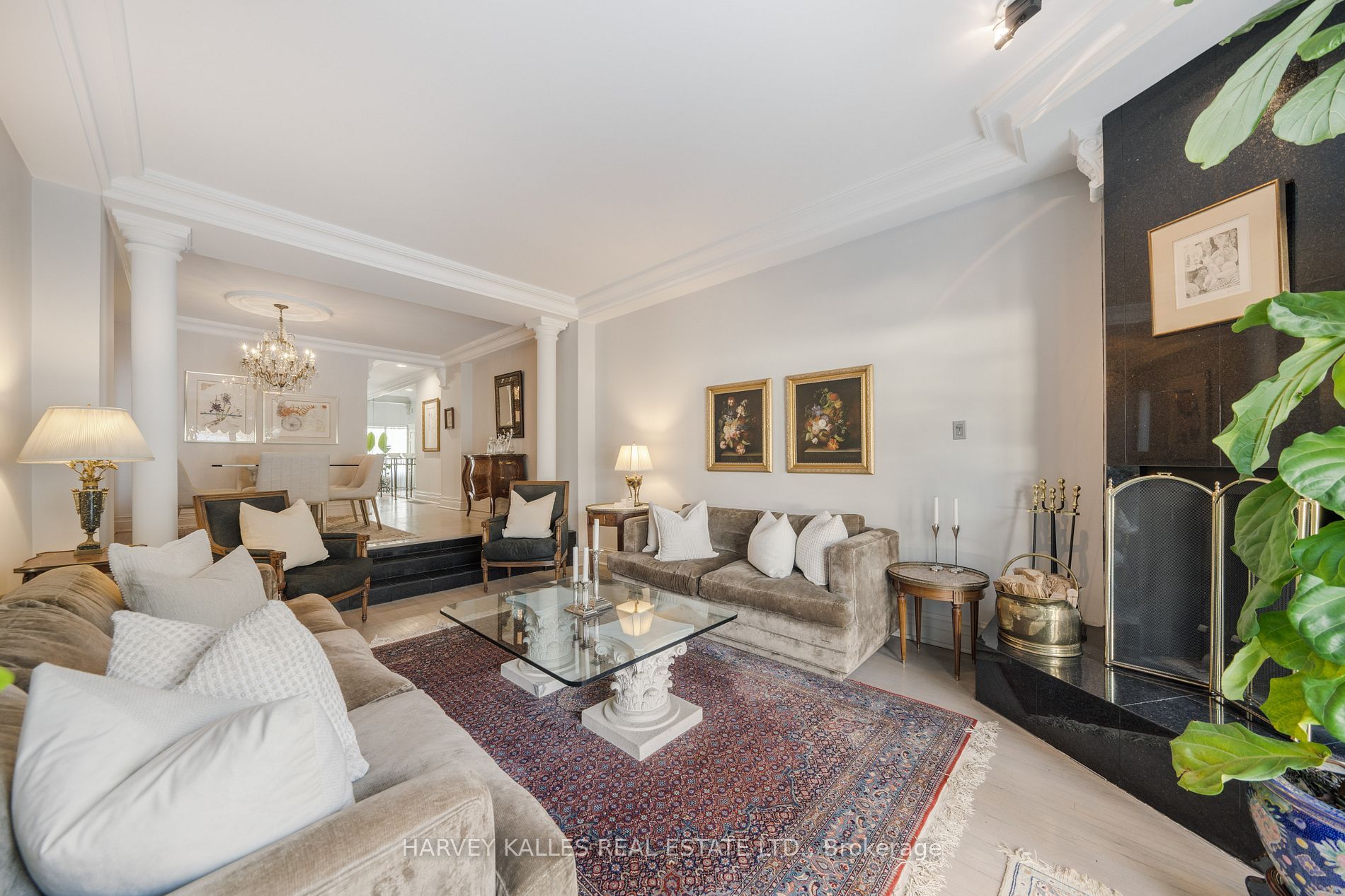 46 Clarendon Avenue