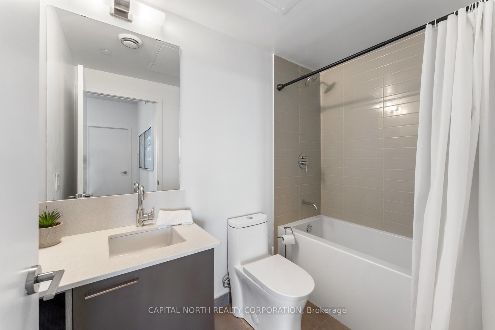 1 Bedroom Condo at 3005 Pine Glen, Oakville For sale