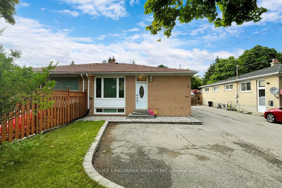 243 Taylor Mills Drive, Richmond Hill, ON L4C 2S7