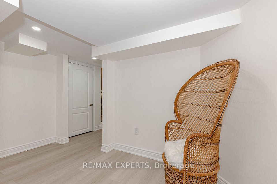 587 Grant Way Bsmt
