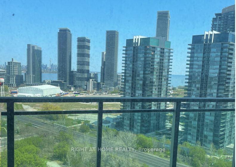2 Bedrooms Condo at 185 Legion, Toronto For sale