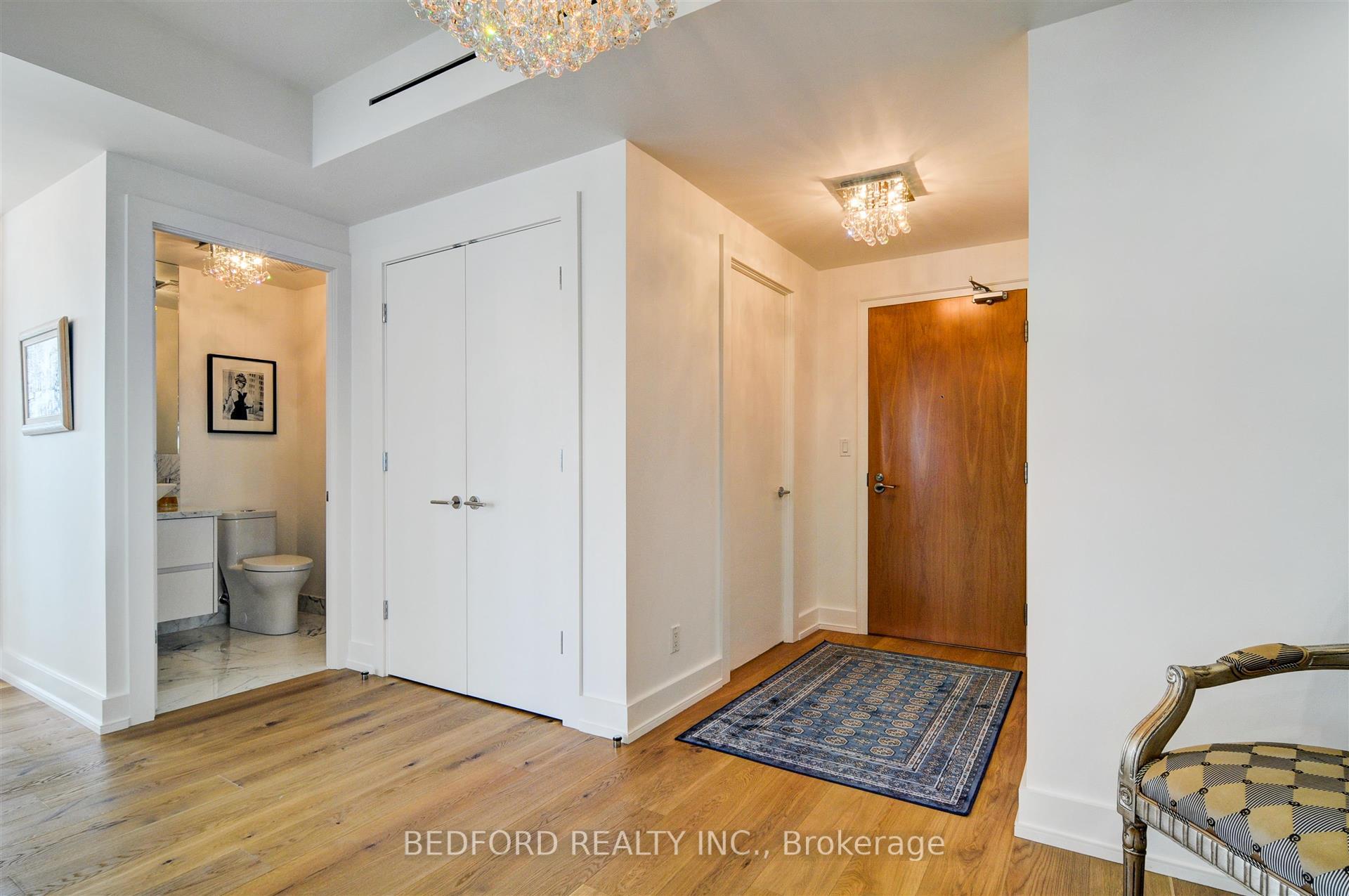 3 Bedrooms Condo at 1 Bedford,  Toronto For sale