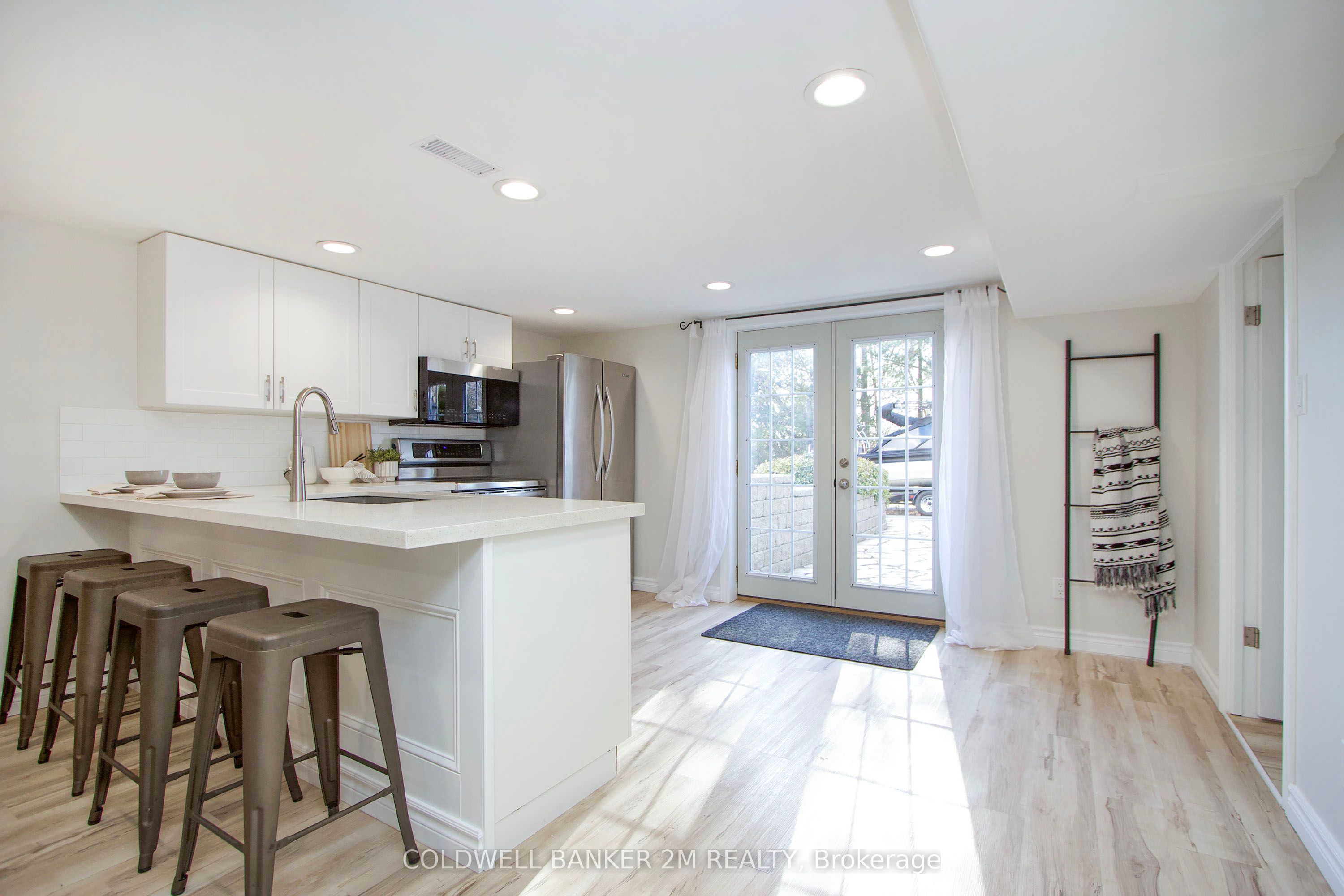 37 Bradley Boulevard