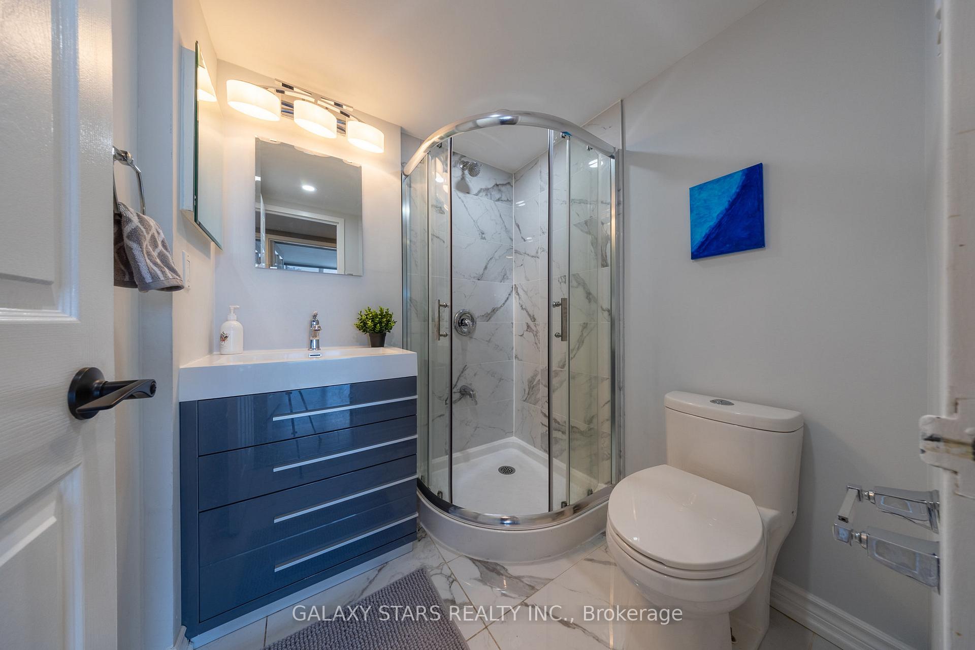 2 Bedrooms Condo at 4725 Sheppard,  Toronto For sale