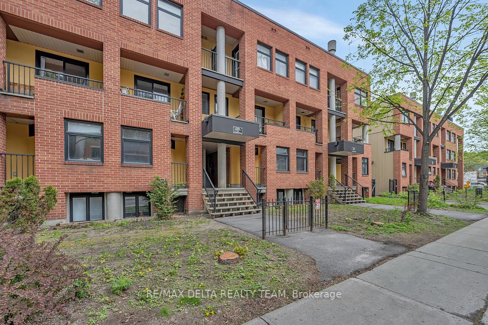 227 Clarence