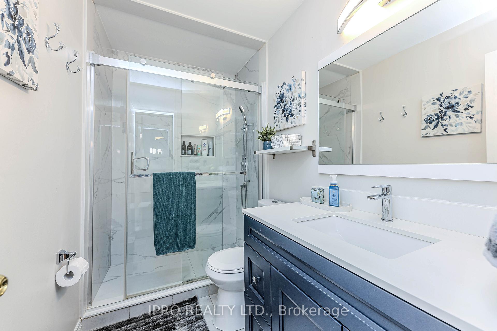3 Bedrooms Condo at 78 Tania, Vaughan For sale