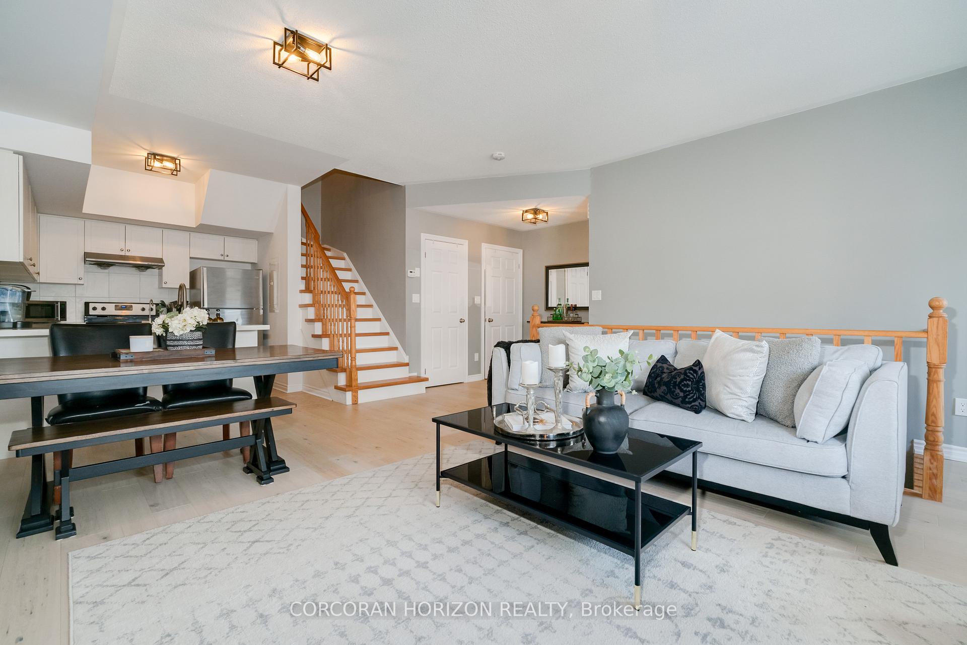 3 Bedrooms Condo at 11 Eaton Park, Toronto For sale