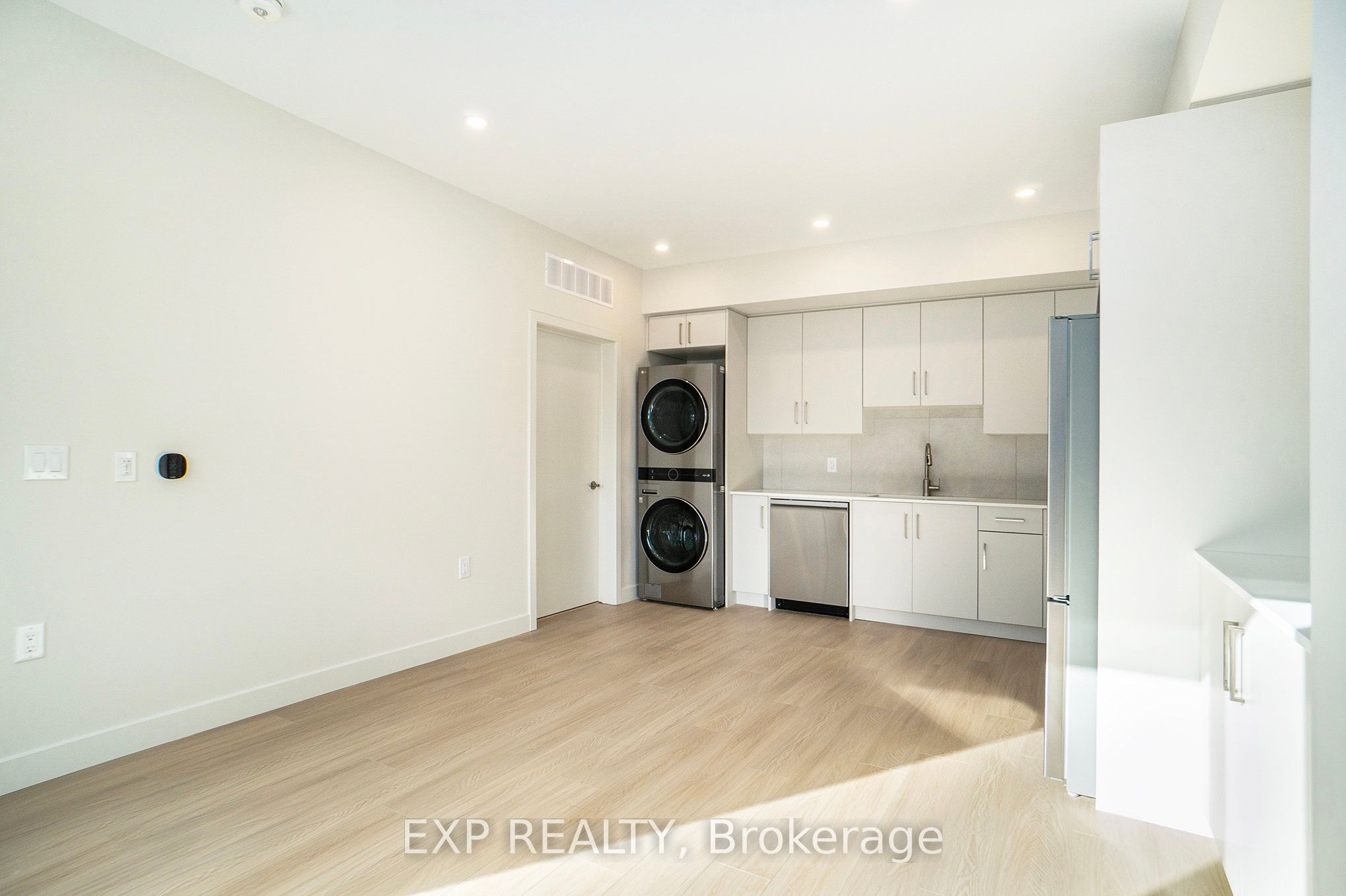 Listing picture