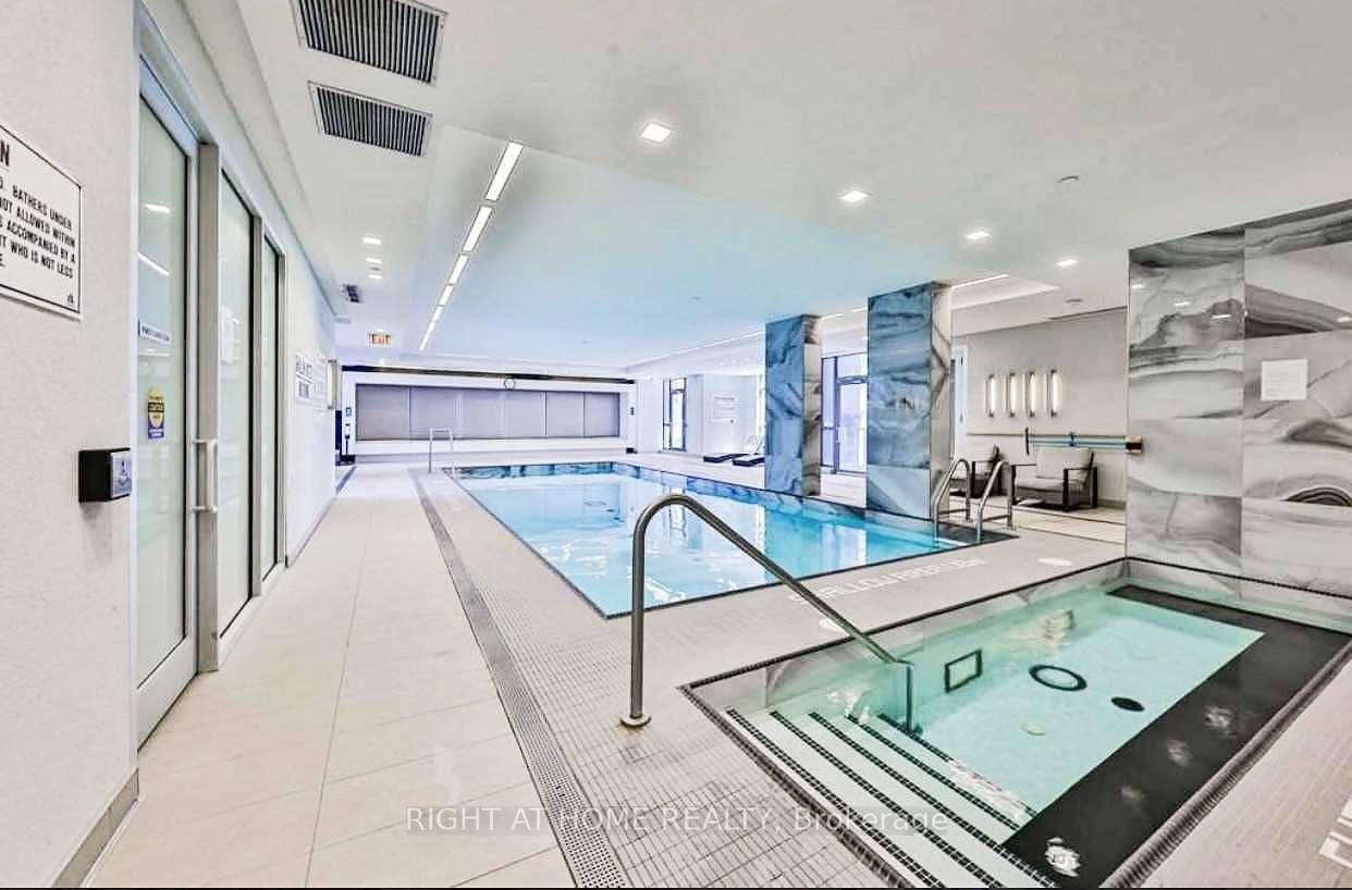 2 Bedrooms Condo at 56 Annie Craig, Toronto For sale