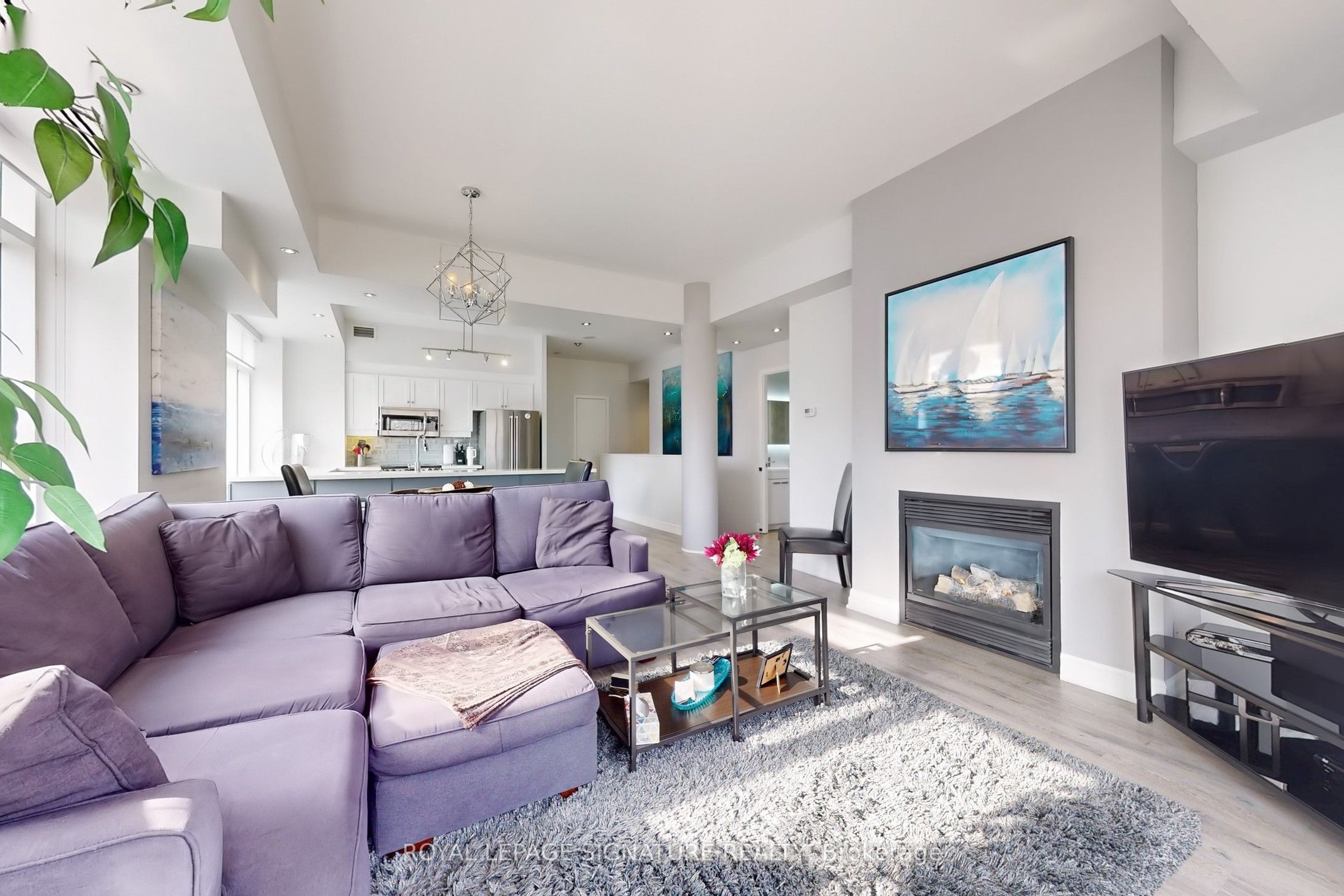 500 Queens Quay W, #102E Upper