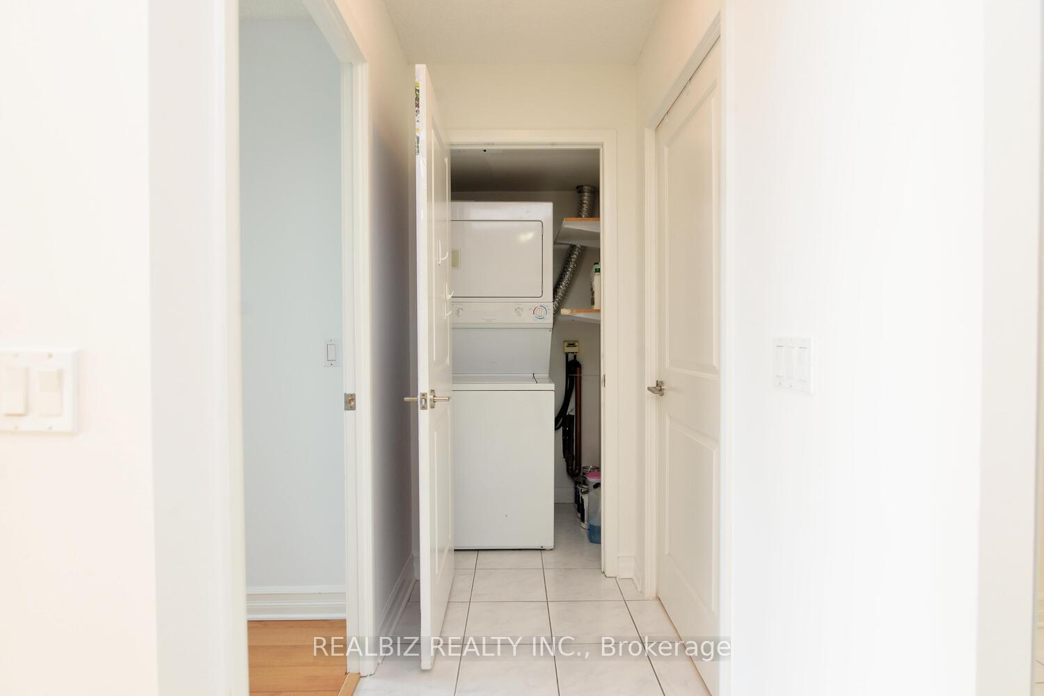 3 Bedrooms Condo at 4968 Yonge, Toronto For sale