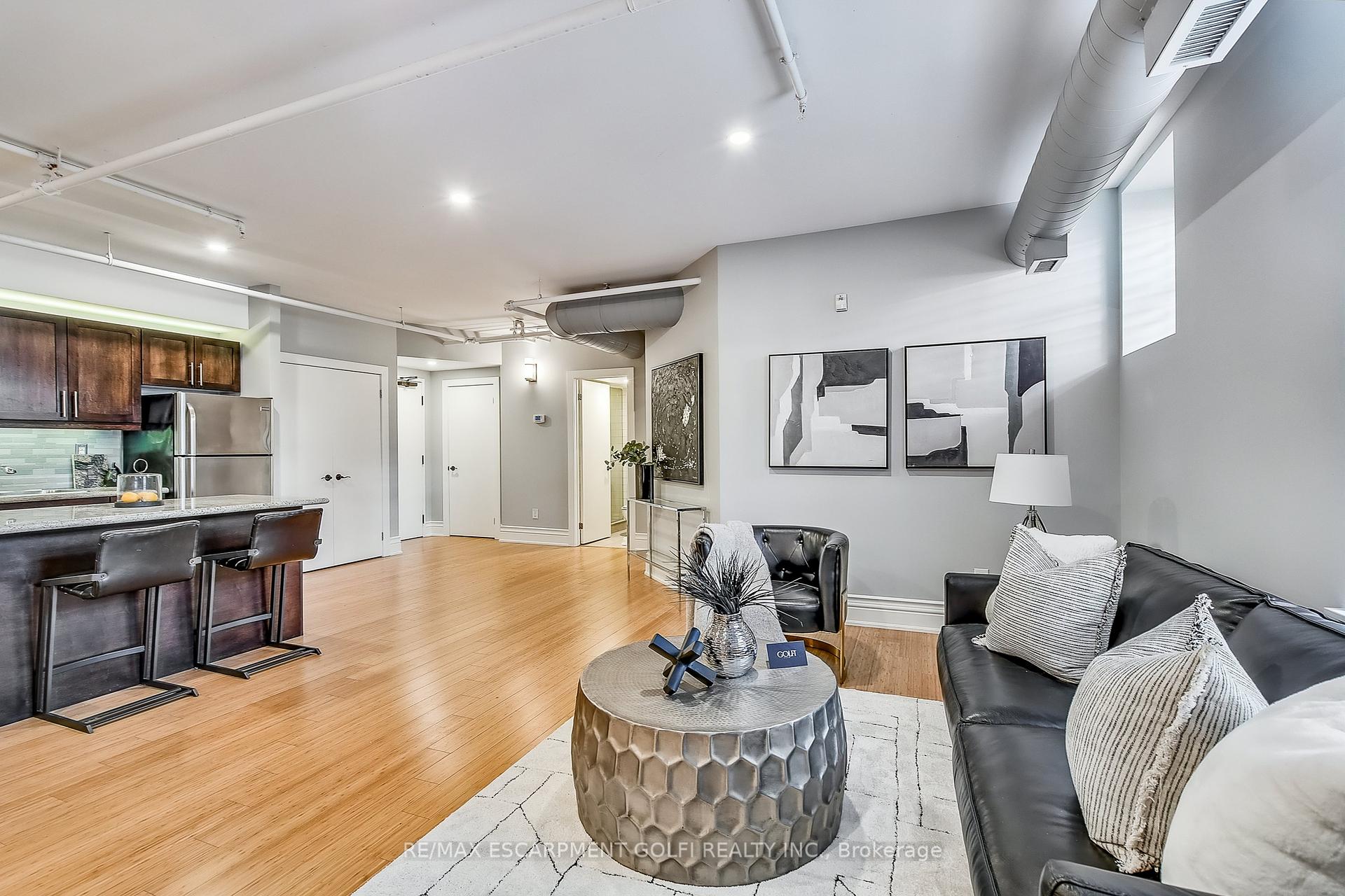 1 Bedroom Condo at 200 STINSON, Hamilton For sale