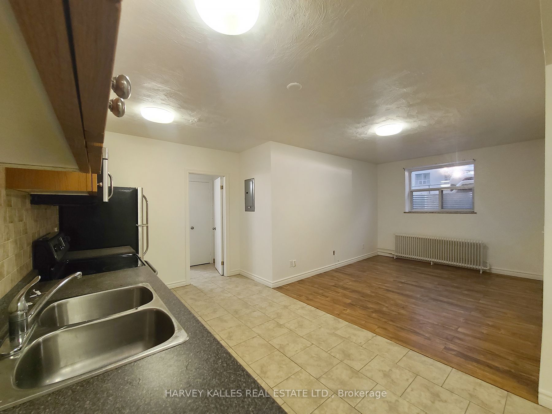 1751 Victoria Park Avenue 109
