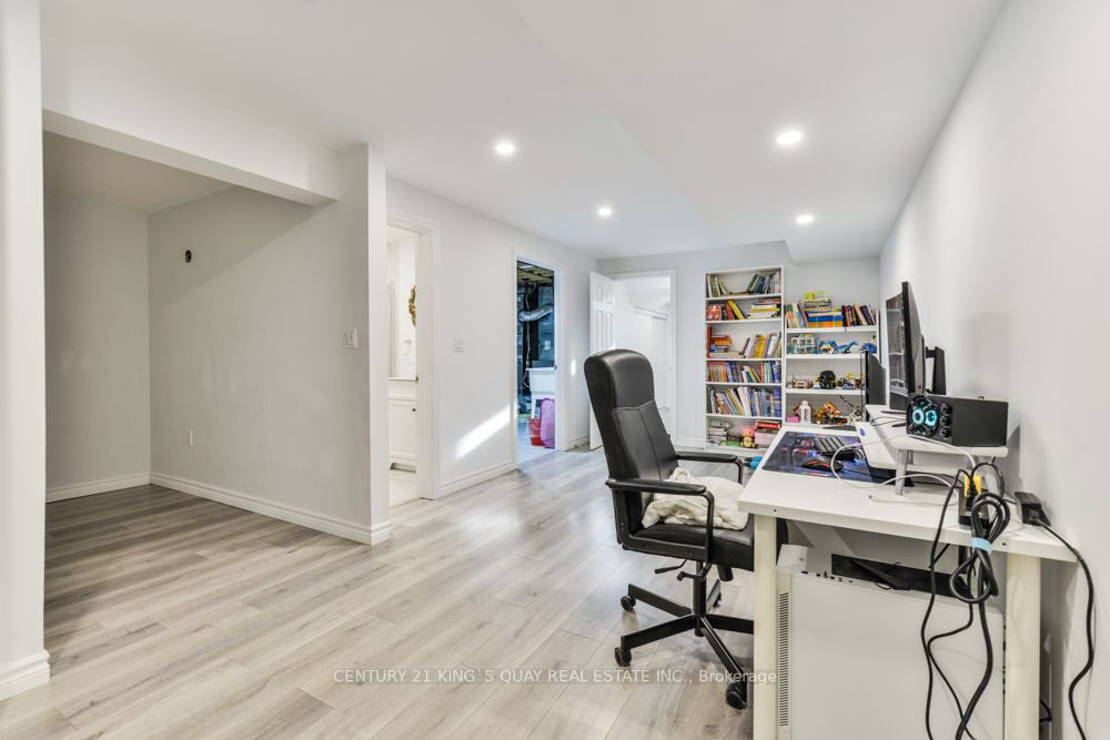 89 D'amato Crescent