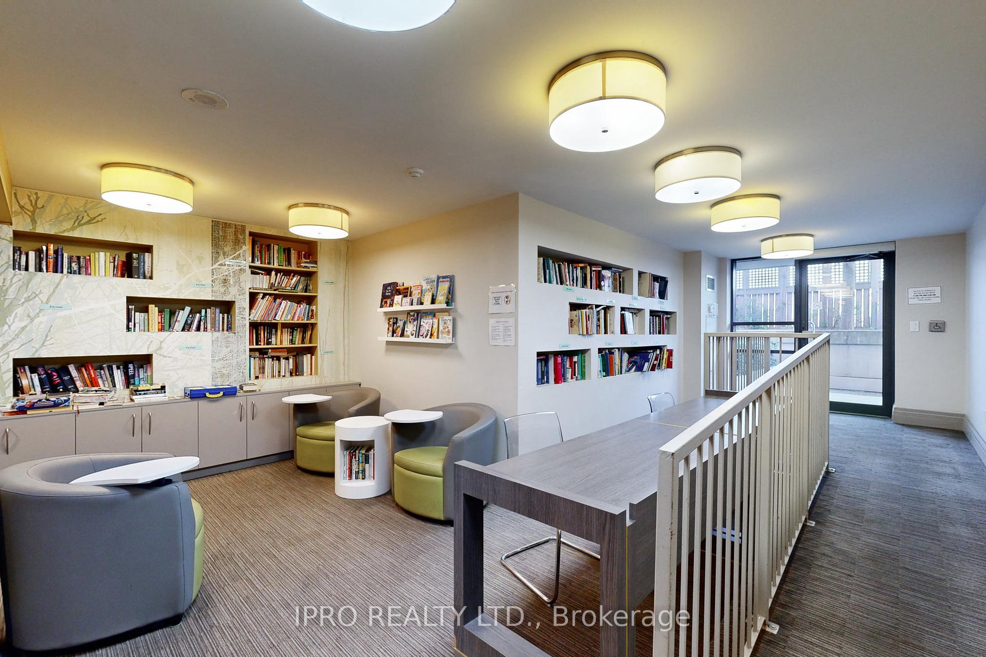 3 Bedrooms Condo at 60 Heintzman, Toronto For sale