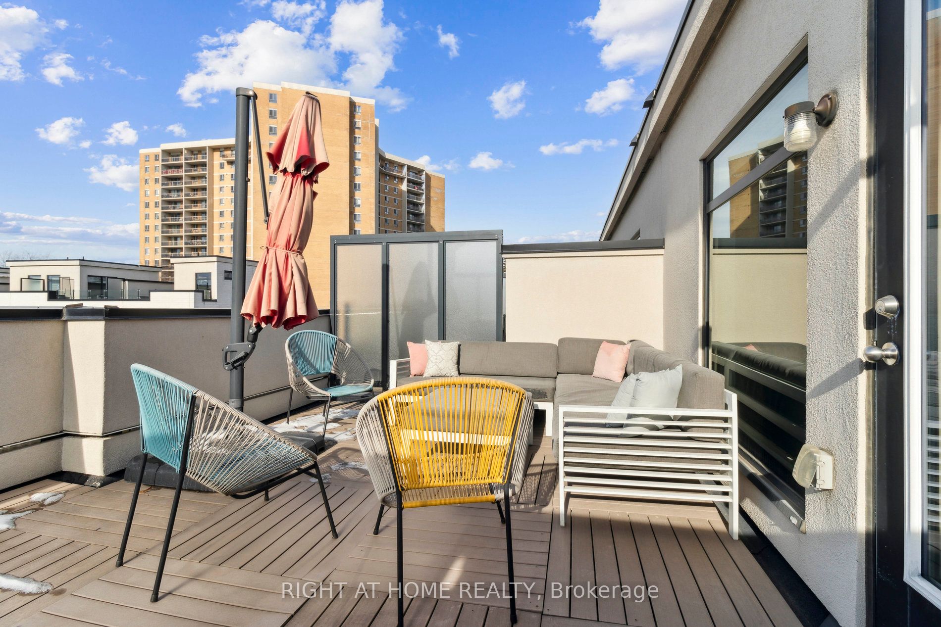 130 Widdicombe Hill Boulevard W, #415