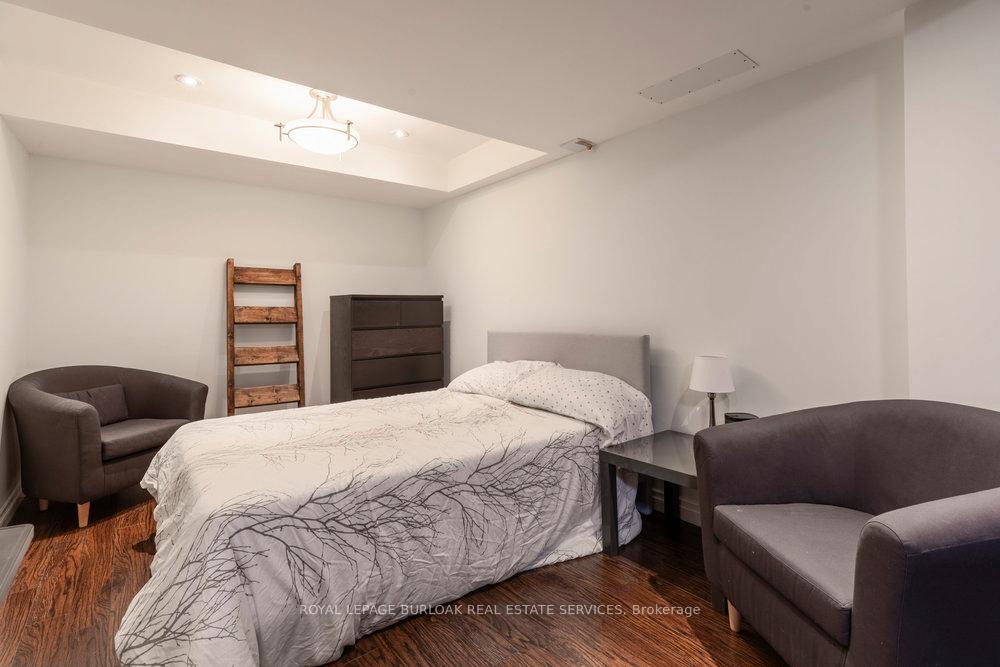 3 Bedrooms Condo at 441 Stonehenge, Hamilton For sale