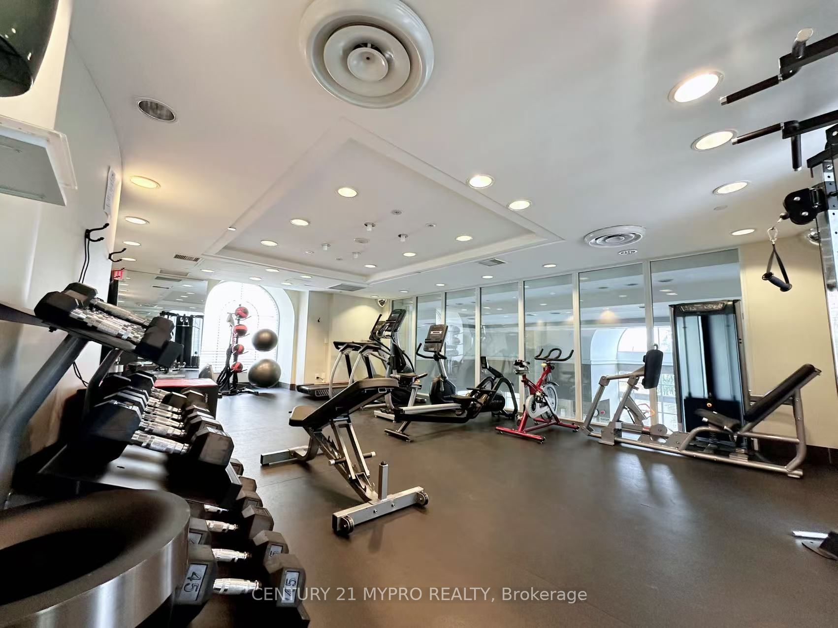 310 Red Maple Road, #315