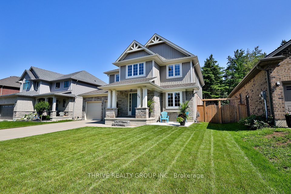 225 Norman Place