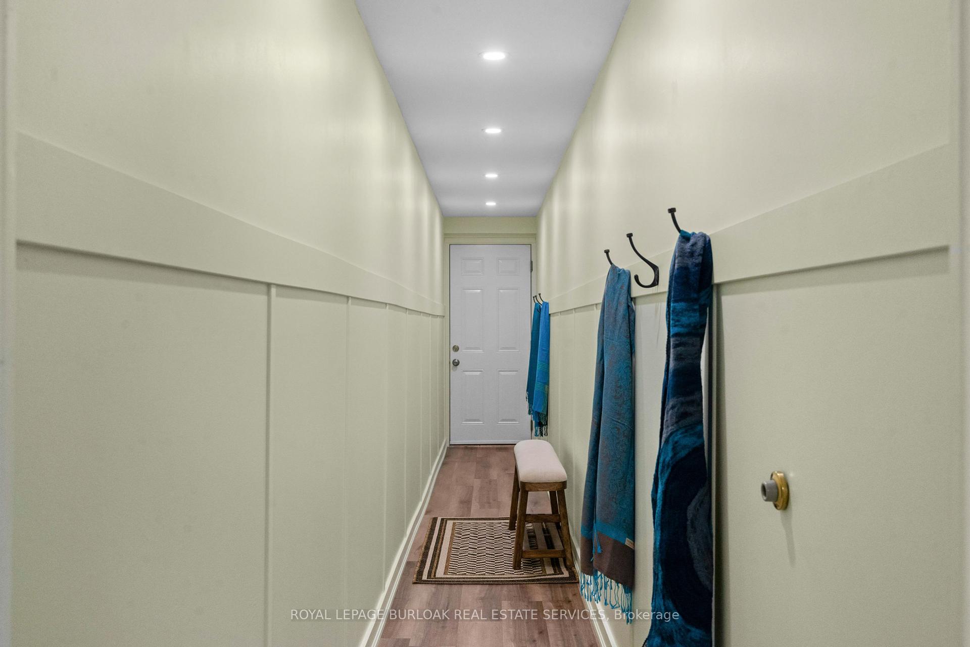 3 Bedrooms Condo at 1508 Upper Middle, Burlington For sale