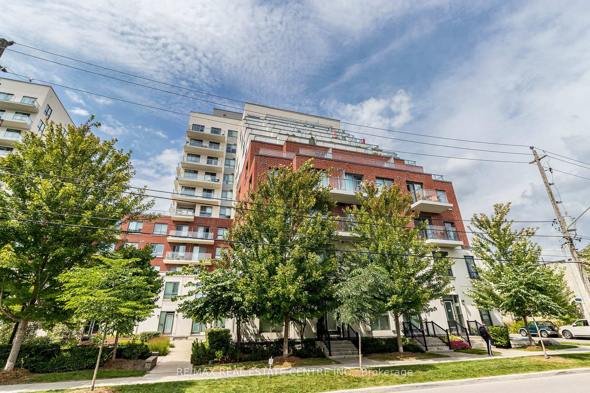 2 Bedrooms Condo at 22 East Haven,  Toronto For sale