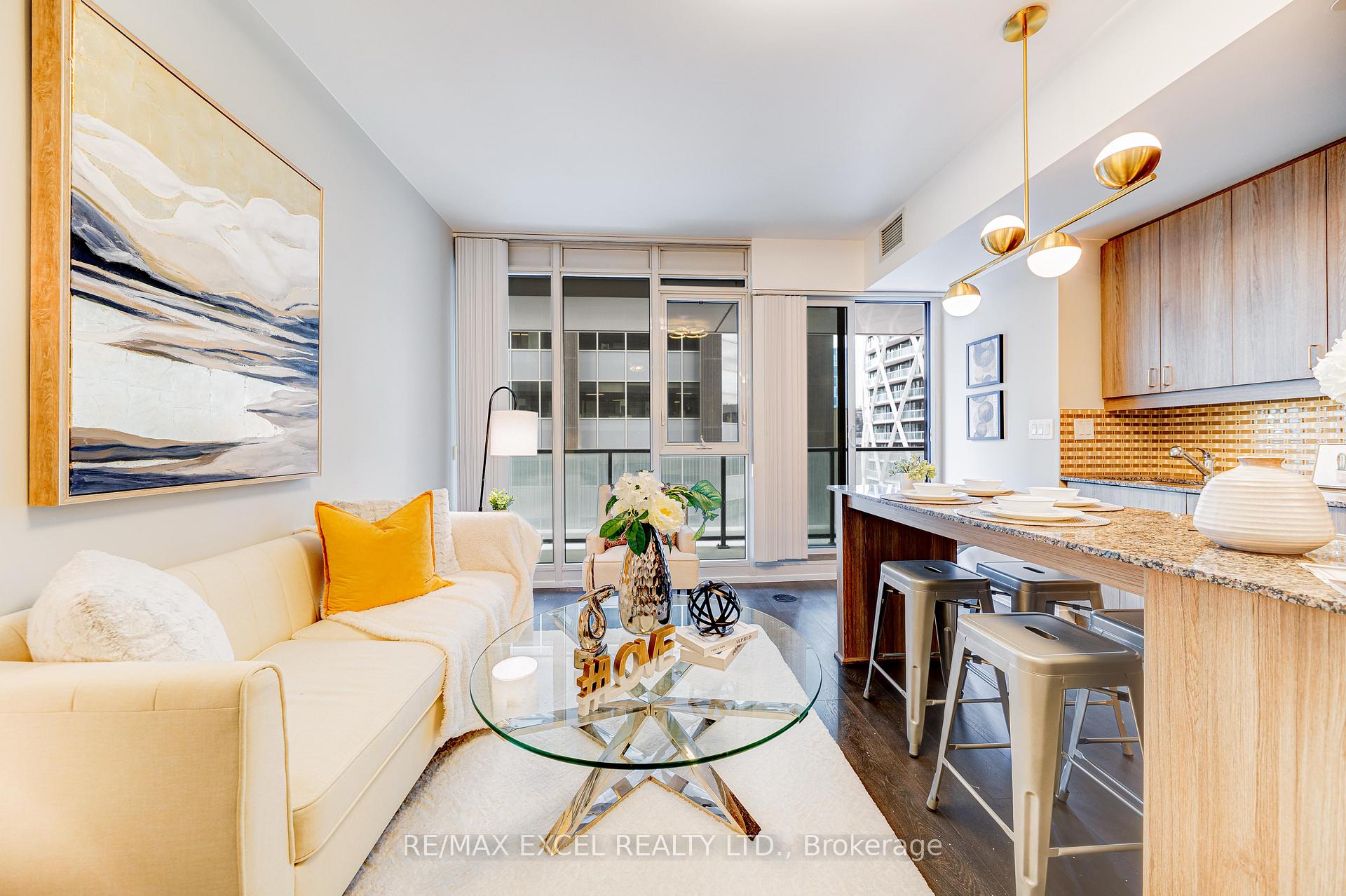 1 Bedroom Condo at 426 University,  Toronto For sale